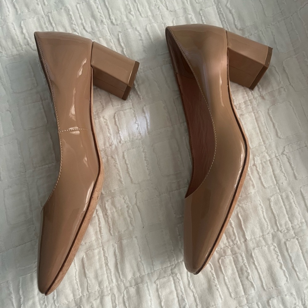 Kate spade nude kitten heels Size 8